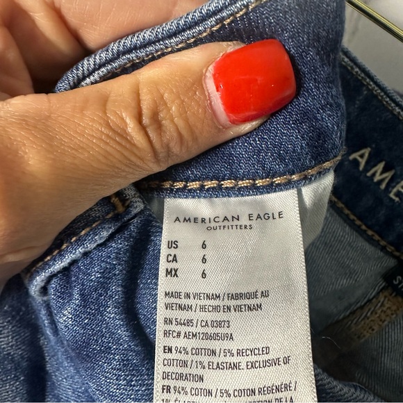 American Eagle Outfitters Blue Denim Jeans Size 6 - Picture 5 of 5